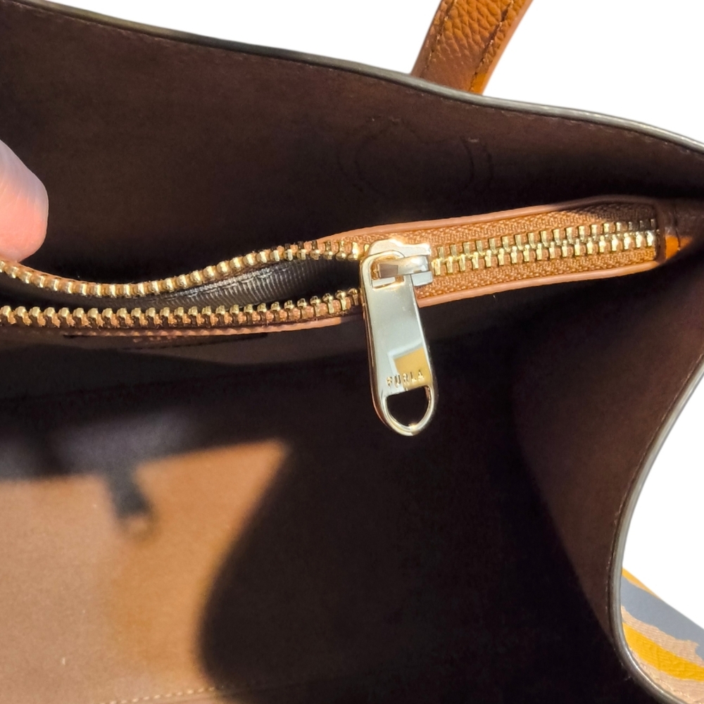 Furla Beige Tote with Yellow Floral Print and Brown Handles EUC - Picture 13 of 14